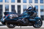 Тюнинг Gl1800 2025 . Акустика, покраска, карбон